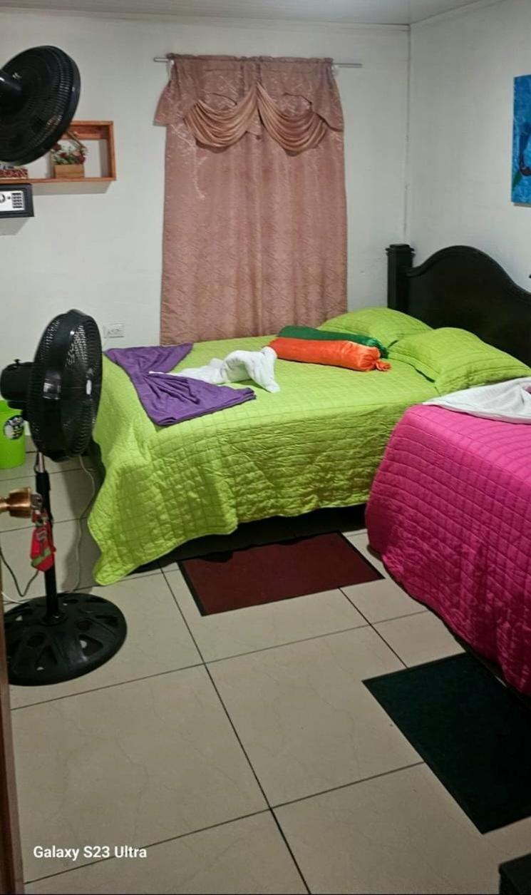 Tortuguero Casa De Playa Green House Apartment Luaran gambar
